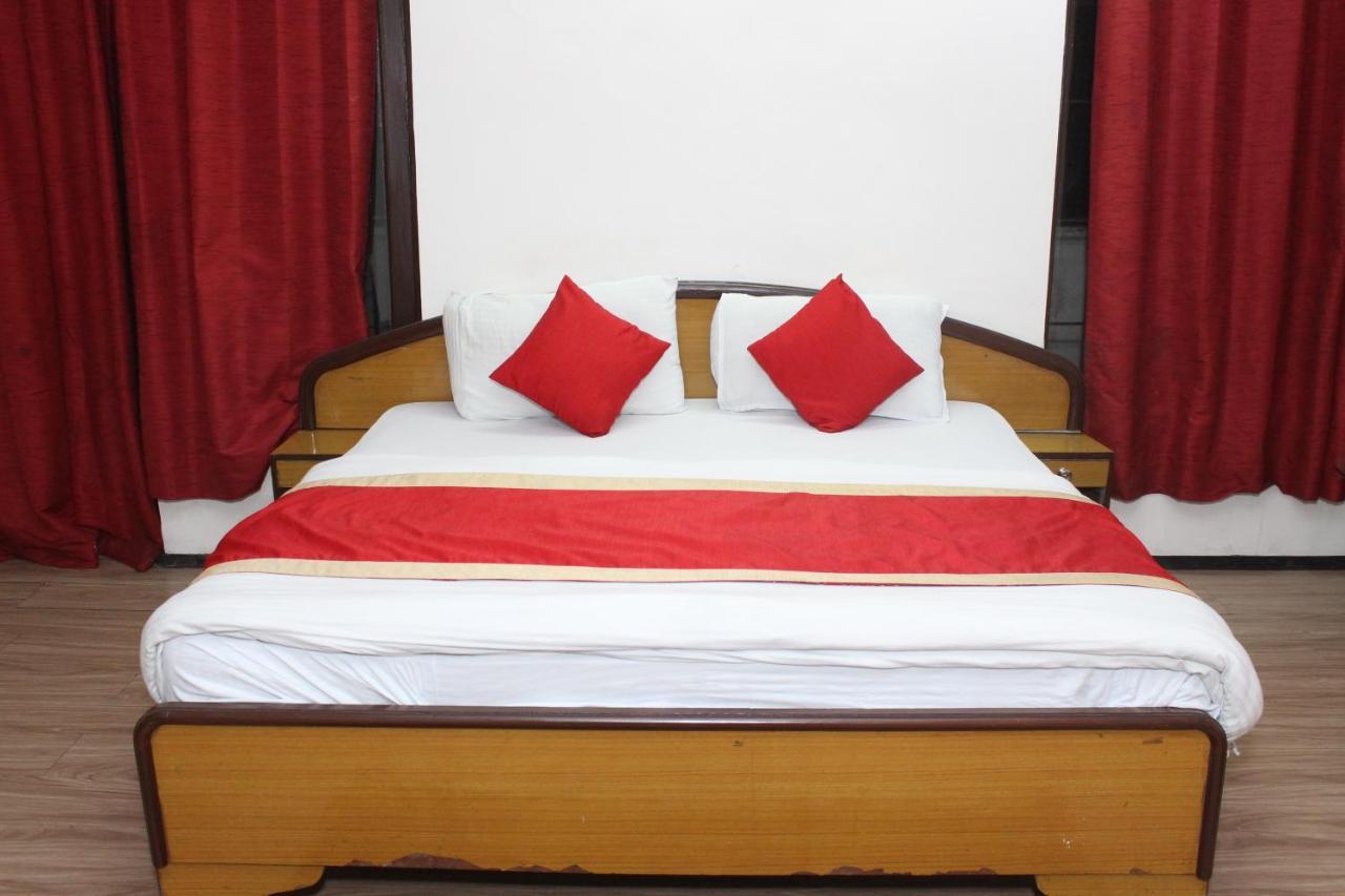 Hotel Dolls Inn Nainital Kültér fotó