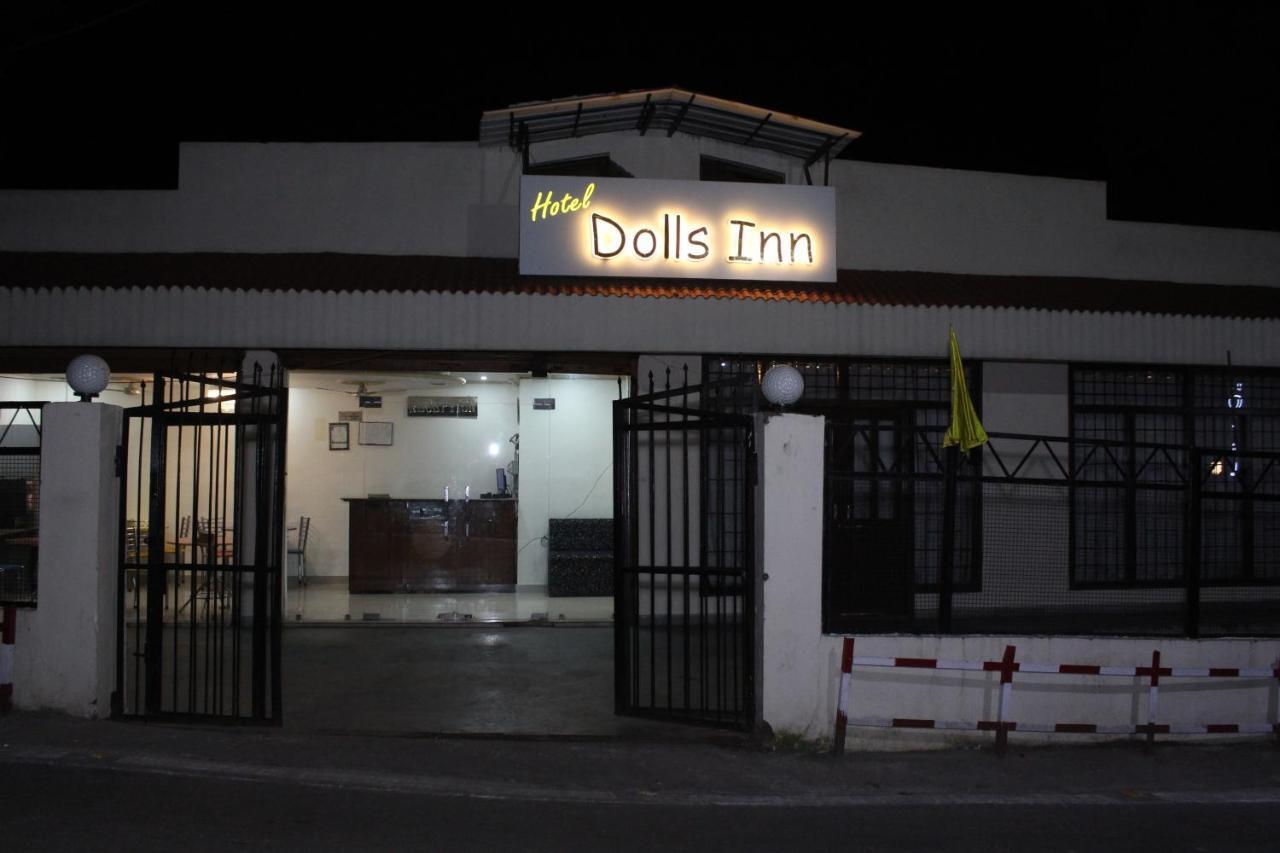 Hotel Dolls Inn Nainital Kültér fotó